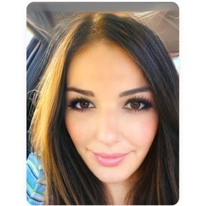 Meet your Posher, Wendy